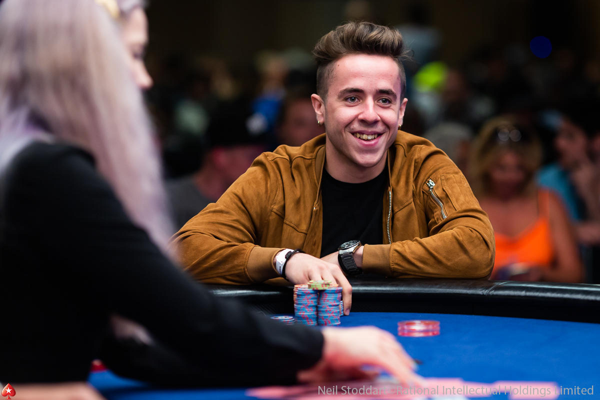 Los mejores consejos para ganar a tus amigos al poker