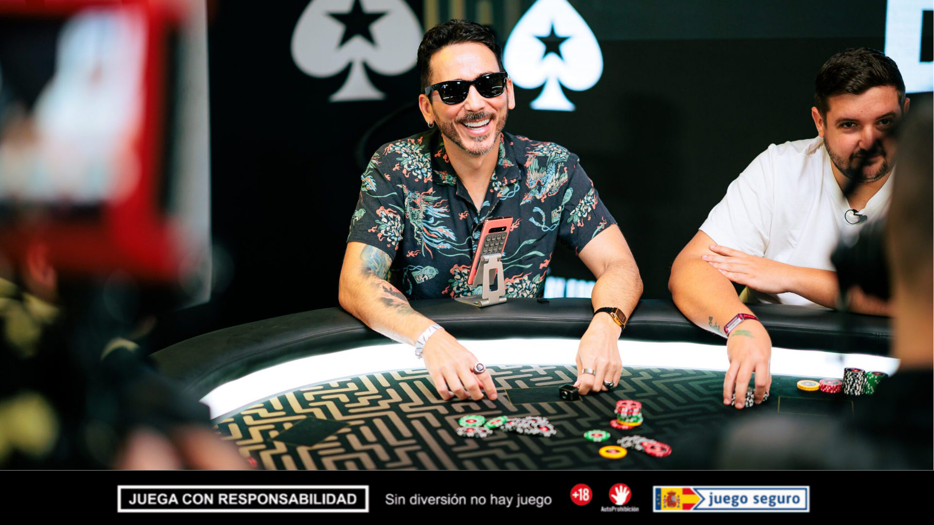 Cómo Jugar Rangos Más Amplios en Poker Online