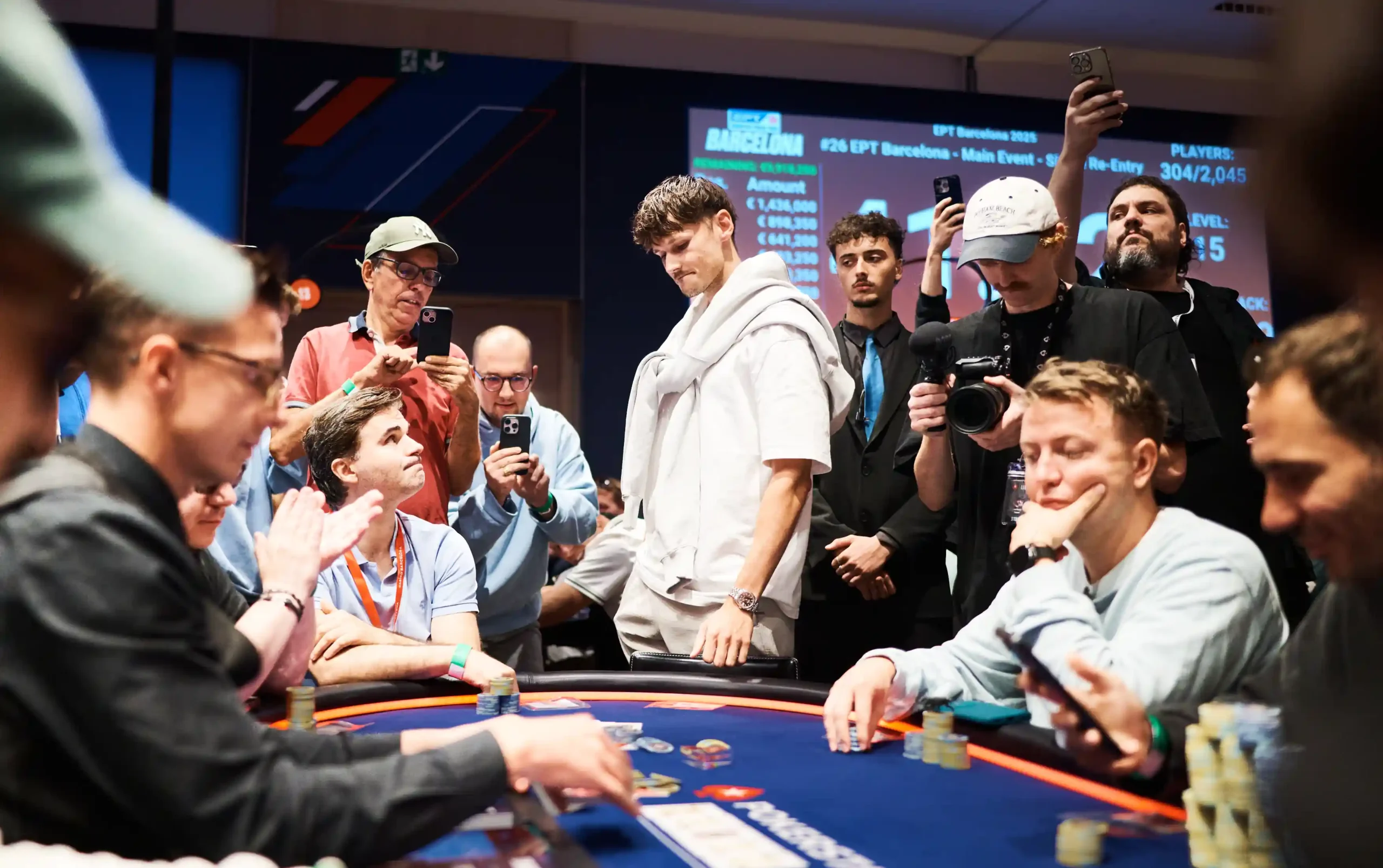 estrategias en torneos de poker